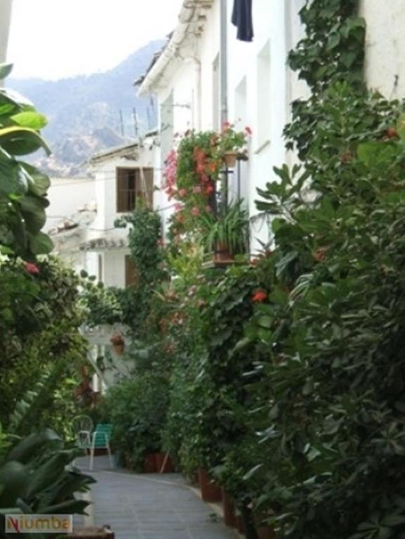 Appartamento Vivienda Turistica Arabeluj Guejar Sierra Esterno foto